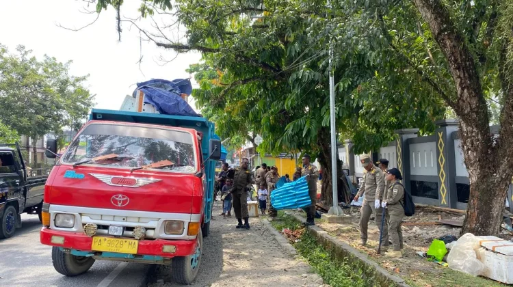 Penertiban Damija Dimulai, Satpol PP Mimika Turun ke Lapangan