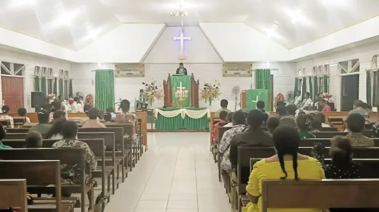 Ibadah Akhir Bulan Jemaat GKI Efata Sanoba