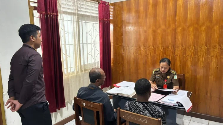Berkas P-21, Polres Nabire Serahkan Tersangka Curas ke Jaksa