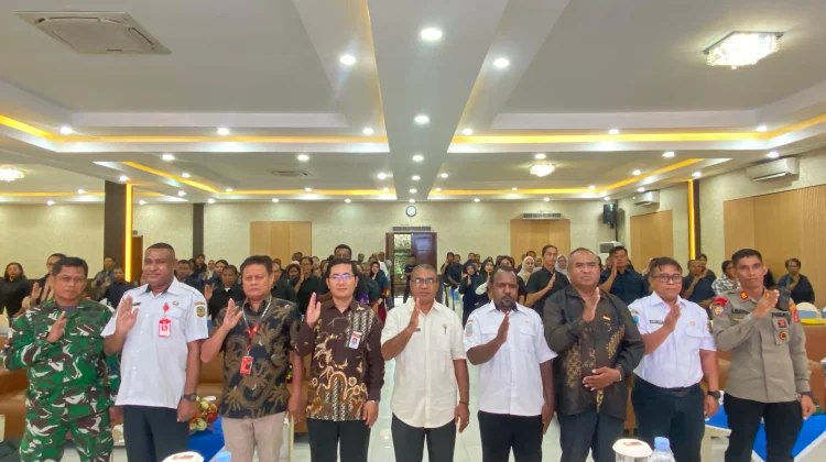 Kesbangpol Mimika Dorong Pancasila Tumbuh dari Lingkungan Keluarga