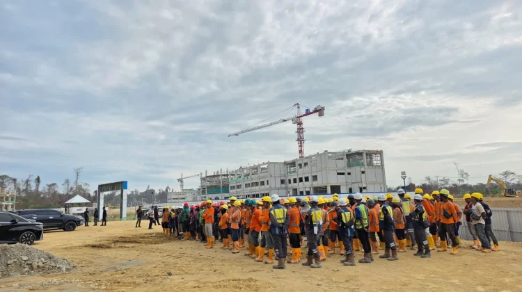 Sidak Karadiri, Wagub Papua Tengah Soroti Tenaga Kerja dan Material Proyek