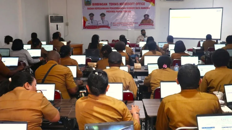 BKPSDM Papua Tengah Gelar Bimtek Microsoft Office untuk ASN