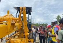 Bupati Mimika Hadiri Pembukaan Jalan di Bundaran Petrosea