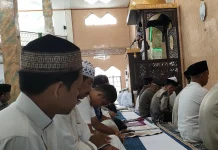 Sholat Jum'at pada Ramadhan di Masjid Nurul Bahri Nabire