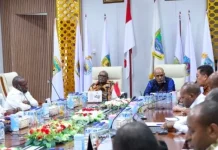 Gubernur Papua Tengah, Adat Kunci Damai Konflik Kapiraya