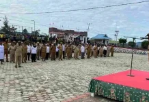 Apel Gabungan Pemkab Deiyai, ASN Ditekankan Tingkatkan Disiplin dan Profesionali