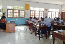 Puluhan Siswa di Distrik Nabire Barat Ikuti Gladi Tes Kemampuan Akademik