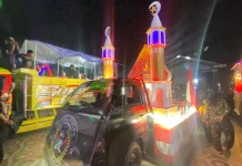 Ratusan Mobil Hias dan Semangat Toleransi Warnai Takbiran Mimika 2026