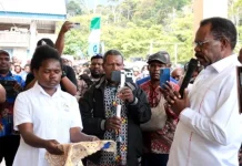 Bupati Nabire Tegaskan Komitmen Dukung Pembangunan Rumah Ibadah