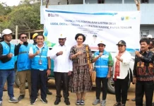 Penyalaan Lampu Listrik di Kampung Ugida, Kabupaten Nabire, Diluncurkan