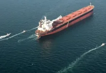 Lalu Lintas Selat Hormuz Turun Drastis imbas Konflik