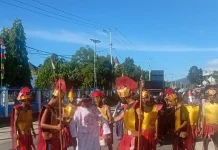 Gereja Tabernakel Gelar Jalan Salib Dengan Penuh Khidmat
