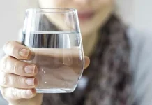 Air Putih dan Manfaatnya yang Sering Diremehkan