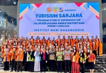 Yudisium Perawat di Mimika, Tekankan Dedikasi dan Nilai Kemanusiaan