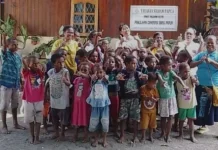 Anak-Anak Tunawisma di Kabupaten Nabire Butuh Perhatian Serius  Semua Pihak