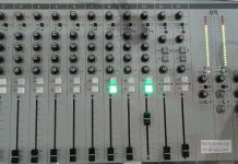 Jangan Asal Pencet, Ini Fungsi Tombol pada Mixer Audio RRI Nabire