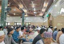 Khatib Ingatkan Jamaah saat Khutbah Jum'at di Masjid Al-Hidayah