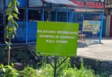 Imbauan agar Warga Tidak Lagi Membuang Sampah ke Sungai atau Kali Oyehe Nabire