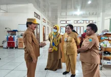 Sekda Nabire Sidak RSUD, Soroti Fasilitas IGD dan Disiplin Tenaga Kesehatan