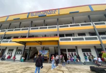 Hari Pertama Sekolah, SD YPPK Tiga Raja Waonaripi Sambut Antusias Murid Baru