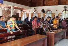 Bupati Mesaka Magai,  Apresiasi Kontingen Pesparawi 14 Kabupaten Nabire