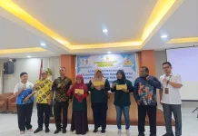 Graduasi PKH Mandiri 2026, Pemkab Mimika Serahkan Modal Usaha bagi KPM