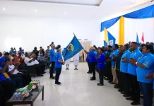 Gubernur Meki Nawipa Resmi Melantik Ketua dan Pengurus KNPI Provinsi Papua Tengah