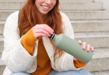 Membawa Botol Minum Sendiri, Kebiasaan Kecil yang Berdampak