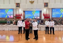 Wabup Nabire Teken Sertifikat Elektronik, Transformasi Digital Melesat