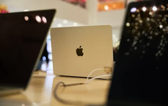 MacBook Pro Dikabarkan Hadir dengan Layar Sentuh