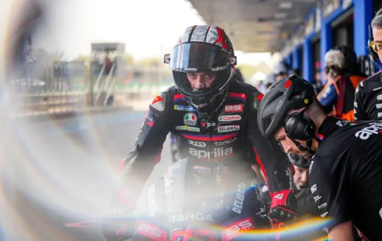 Bezzecchi Raih Pole MotoGP Thailand 2026 di Buriram