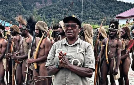 Festival Seni Budaya Suku Mee Digelar SMA Negeri 1 Waghete