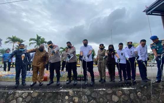 Ribuan Botol Miras Dimusnahkan, Mimika Perketat Pengawasan Peredaran Alkohol