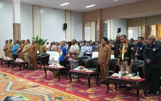 Pemprov PT  Gelar Ibadah Oikumene ASN, Non ASN dan Pelepasan Kontingen Pesparawi