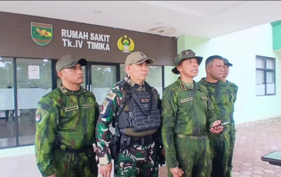 Jenazah Pilot PT AMA Air Tiba di Timika, Operasi Pengejaran Berlanjut