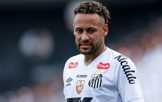 Neymar Belum Putuskan Masa Depan usai Kontrak dengan Santos