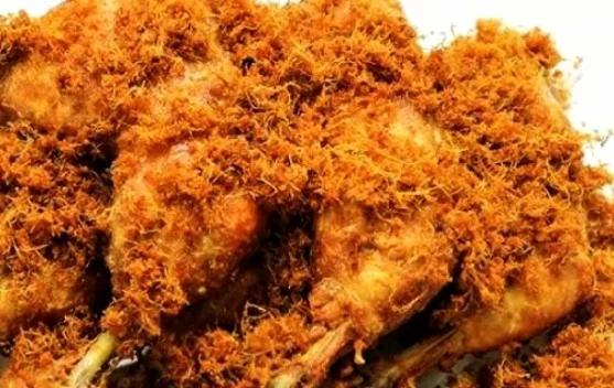 Harum Serai, Gurihnya Ayam Goreng Jadi Menu Favorit Keluarga