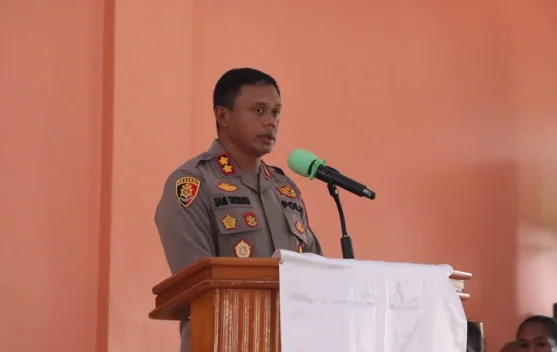 Kapolres Nabire Ajak Jemaat GKI Silo Kalibobo Jaga Kerukunan dan ...