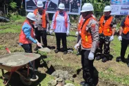 Groundbreaking Dapur MBG Polri Perkuat Generasi Papua Tengah