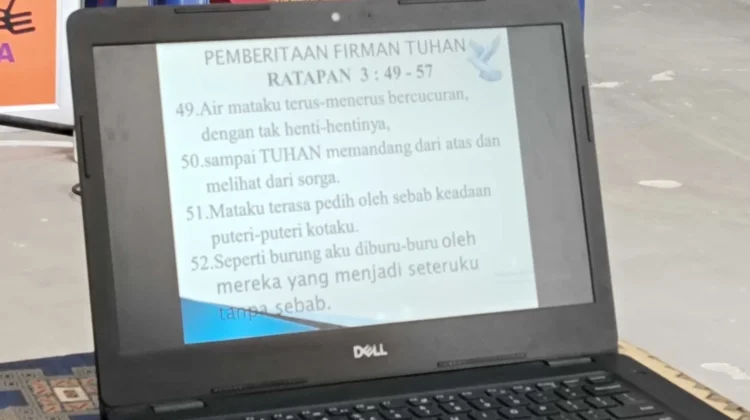 Renungan Kristen: Tuhan Selalu Bersama Kita Ditengah Penderitaan
