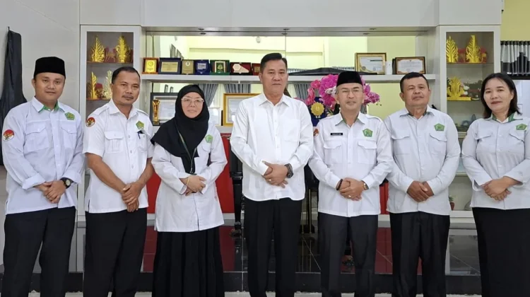 Perkuat Komunikasi dan Koordinasi, Kemenag Nisel Audiensi dengan Bupati Nisel