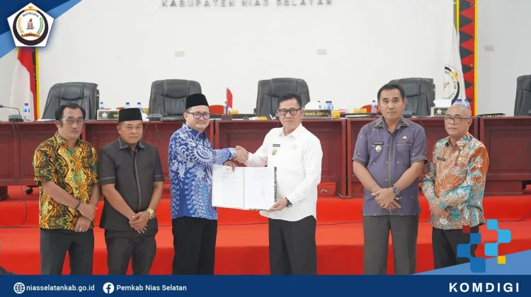 Bupati dan Wakil Bupati Hadiri Paripurna LKPJ 2025