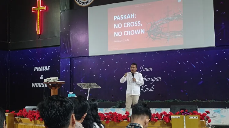 Ibadah Paskah GBI Jalan Baru: Menghayati Makna No Cross No Crown