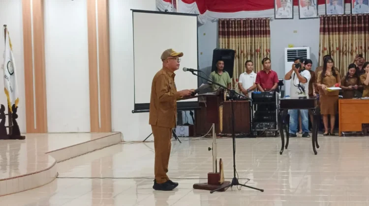 Melantik Pejabat di Akhir Masa Tugas, Sekda Nisel: Kenangan Manis Buat Saya!