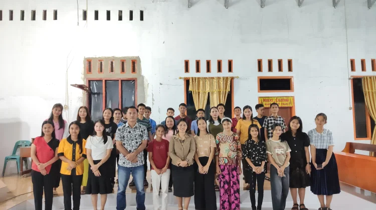 Remaja dan Pemuda BNKP Efata Hilifadolo Diajak Pahami Makna Kepemimpinan