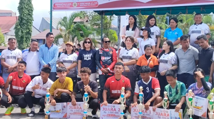 SMK Negeri 2 Dharma Caraka Telda Juarai Turnamen Voli Pelajar Putra