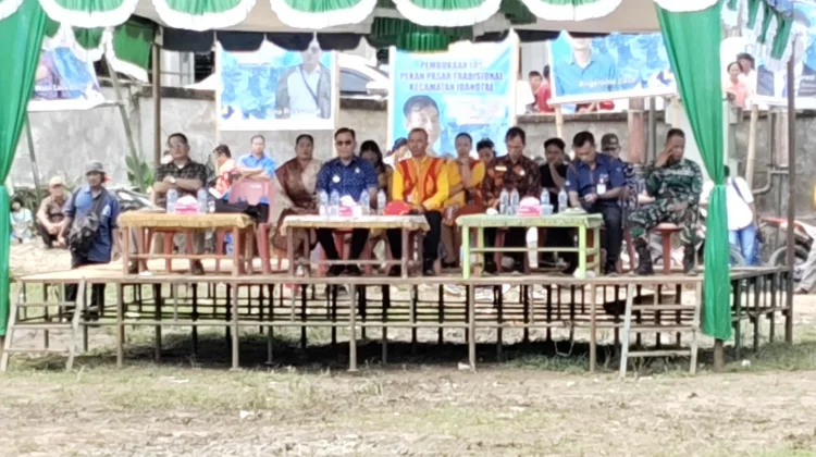 Tokoh Masyarakat Idanotae Sebut Kehadiran Los Pekan Sebagai Berkat