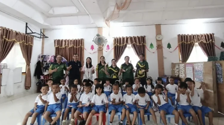 Kolaborasi Penyuluh Agama Kemenag Nisel pada Siraman Rohani untuk Anak