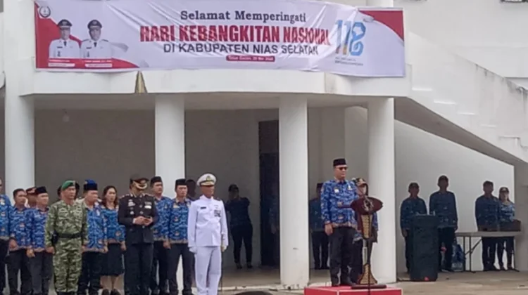 Pemkab Nisel Gelar Upacara Harkitnas 2026