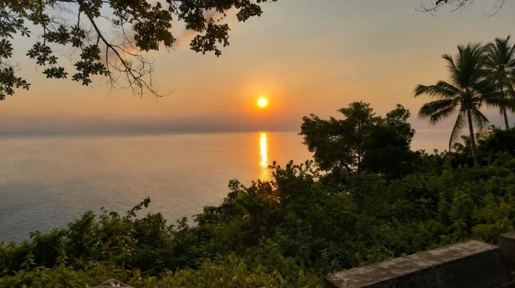 Genasi Suguhkan Panorama Sunrise di Jalur Lintas Nias